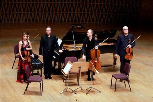 四重奏,和谐共鸣的艺术之旅